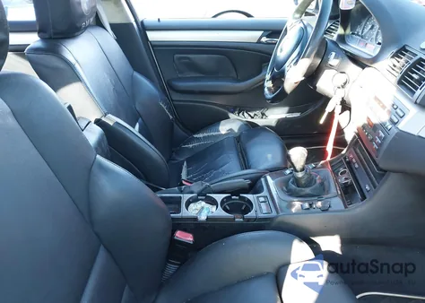 2003 BMW 325Xi from USA, damaged, VIN WBAEU33463PM53817